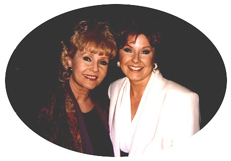 Lisa Donovan with Debbie Reynolds